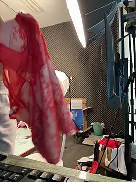 YY-27 online show from 12.02.25