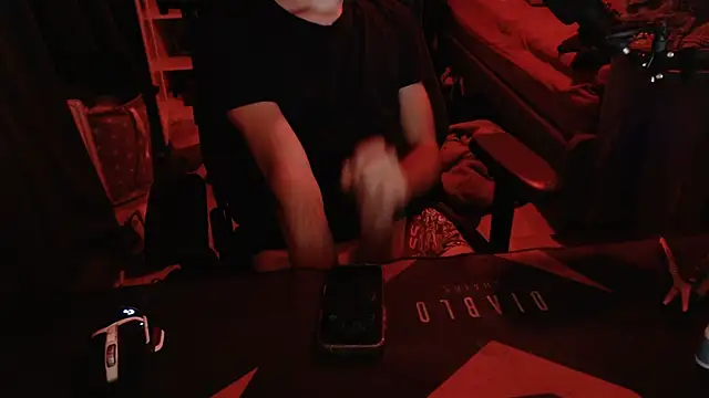 geil20CM2 online show from 10.04.25