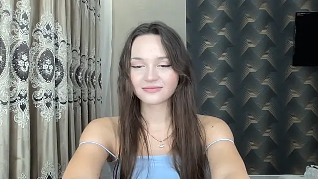 Snapshot of KamFykes chatting on 09.25.25 KamFykes online show from 09.25.25