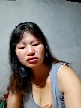 Snapshot of diamond-- chatting on 10.16.25 diamond-- online show from 10.16.25