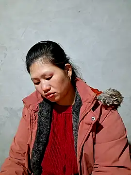 Snapshot of diamond-- chatting on 11.02.25 diamond-- online show from 11.02.25