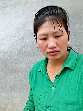 Snapshot of diamond-- chatting on 11.09.25 diamond-- online show from 11.09.25