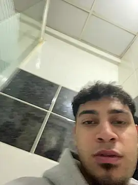 Snapshot of astoperaa chatting on 02.05.26 astoperaa online show from 02.05.26