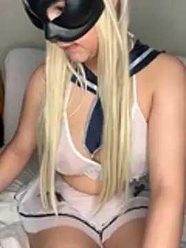 Snapshot of aliandmelisa chatting on 02.15.26 aliandmelisa online show from 02.15.26