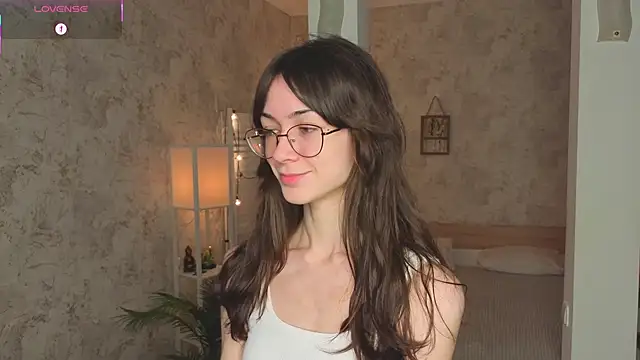 ReneeLippeatt online show from 10.25.25