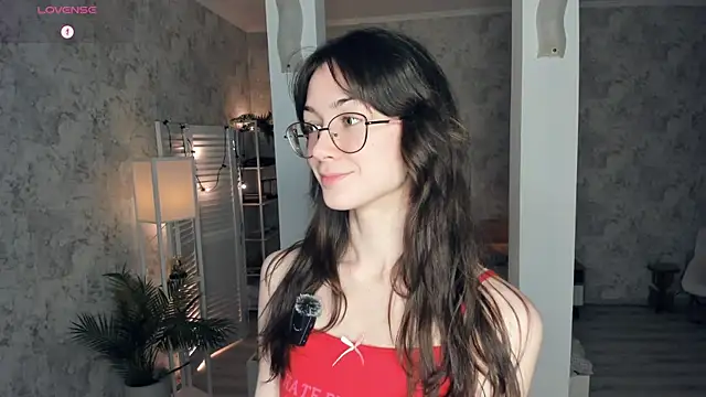 ReneeLippeatt online show from 11.16.25