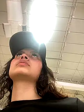 Camila Nyx online show from 11.11.25