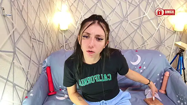 Snapshot of Charming_LIA chatting on 11.01.25 Charming LIA online show from 11.01.25