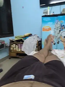 Snapshot of LoudGear22 chatting on 06.30.26 LoudGear22 online show from 06.30.26