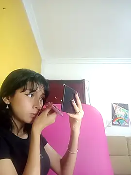 xoxo milk online show from 10.12.25