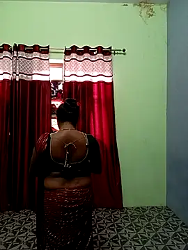 School medam online show from 10.04.25