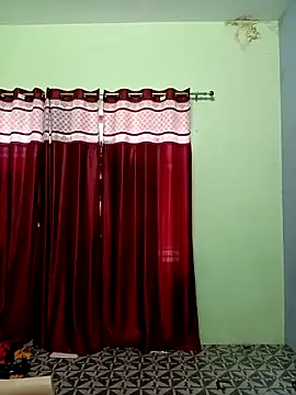 School medam online show from 10.11.25