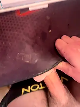 Snapshot of AnonymousSexking chatting on 10.25.25 AnonymousSexking online show from 10.25.25