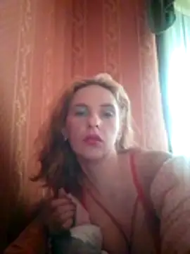 LaraDiva7799 online show from 10.17.25