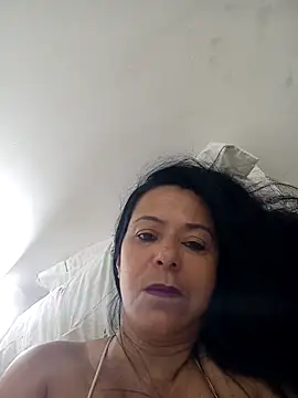 lucineia7 online show from 04.16.26