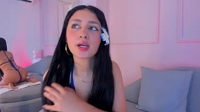 Snapshot of miia_blaze chatting on 10.19.25 miia blaze online show from 10.19.25