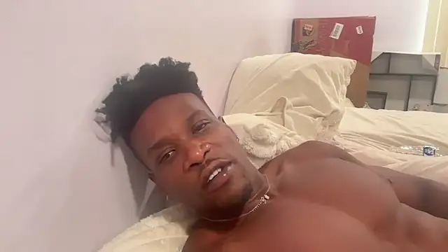 Snapshot of MrDaddyBlackNi9e chatting on 11.05.25 MrDaddyBlackNi9e online show from 11.05.25