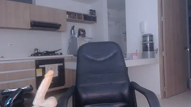 Snapshot of LovePaula chatting on 02.09.26 LovePaula online show from 02.09.26