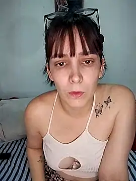 Snapshot of catperigosa chatting on 09.30.25 catperigosa online show from 09.30.25