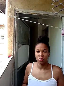 PrettahSantos online show from 10.14.25