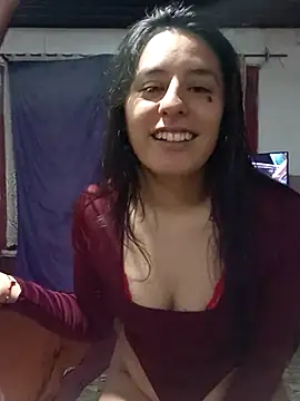 Snapshot of lucixxx14 chatting on 10.10.25 lucixxx14 online show from 10.10.25