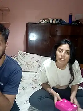 Snapshot of lucixxx14 chatting on 10.23.25 lucixxx14 online show from 10.23.25