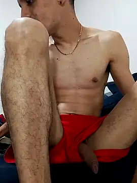 LATINO27CM online show from 10.13.25