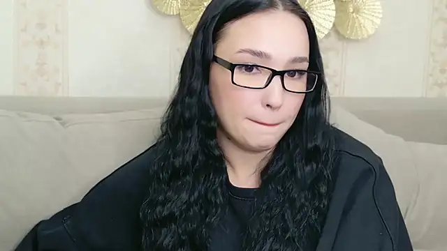 Amanda Choi online show from 09.28.25