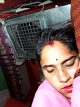 Snapshot of Cuty_sunena chatting on 09.27.25 Cuty sunena online show from 09.27.25