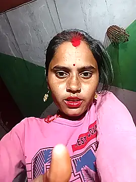 Snapshot of Cuty_sunena chatting on 10.12.25 Cuty sunena online show from 10.12.25