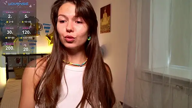 EllaCanny online show from 10.04.25