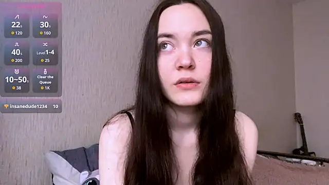 Snapshot of VividSienna chatting on 03.22.26 VividSienna online show from 03.22.26