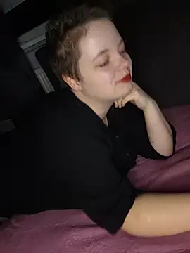 Katy2323 online show from 10.20.25