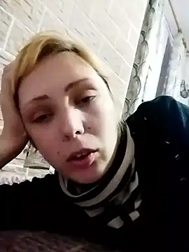 Ponka2011 online show from 10.18.25