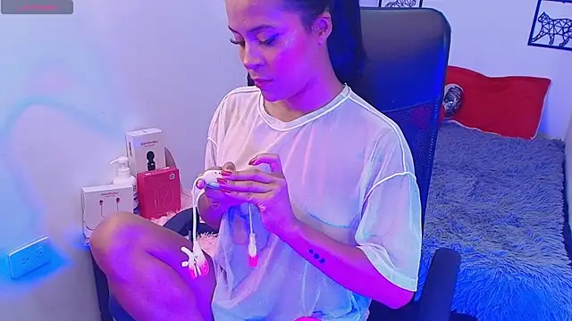 Natty Reyes online show from 10.29.25