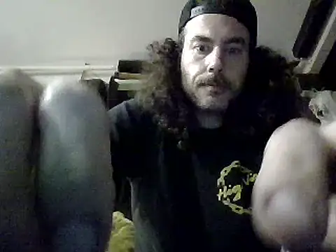 8straightinches online show from 09.27.25