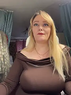 Sweet-blonde online show from 02.26.26