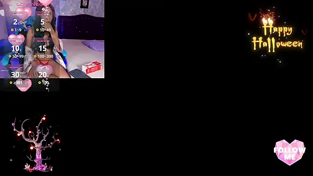 Snapshot of Lauren_smiles chatting on 10.28.25 Lauren smiles online show from 10.28.25