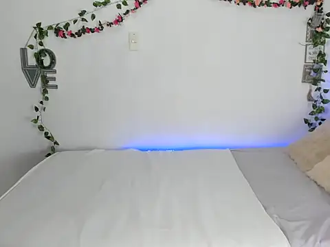 michell anyeli online show from 10.04.25