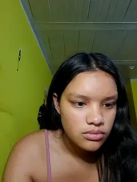Mariii Foxx online show from 10.04.25