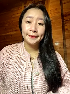 violet-00 online show from 12.15.25