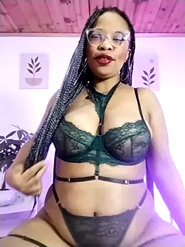 Lauraricci   online show from 10.04.25