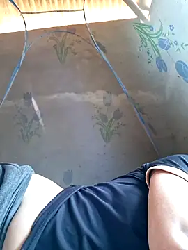 xuxulovezz online show from 10.08.25