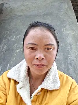 xuxulovezz online show from 11.07.25