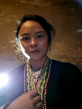 xuxulovezz online show from 11.11.25