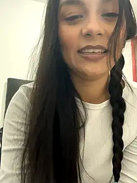 Snapshot of Selene_Wings22 chatting on 10.19.25 Selene Wings22 online show from 10.19.25