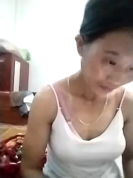 abigail-00 online show from 10.15.25