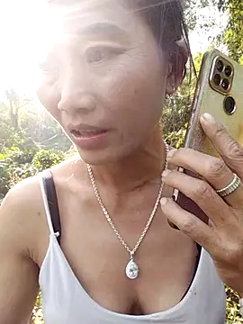 abigail-00 online show from 11.27.25