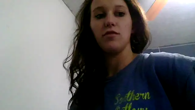 Snapshot of brunettebabexo3 chatting on 03.24.26 brunettebabexo3 online show from 03.24.26