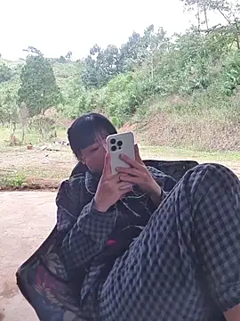 Helen-Tran online show from 11.29.25